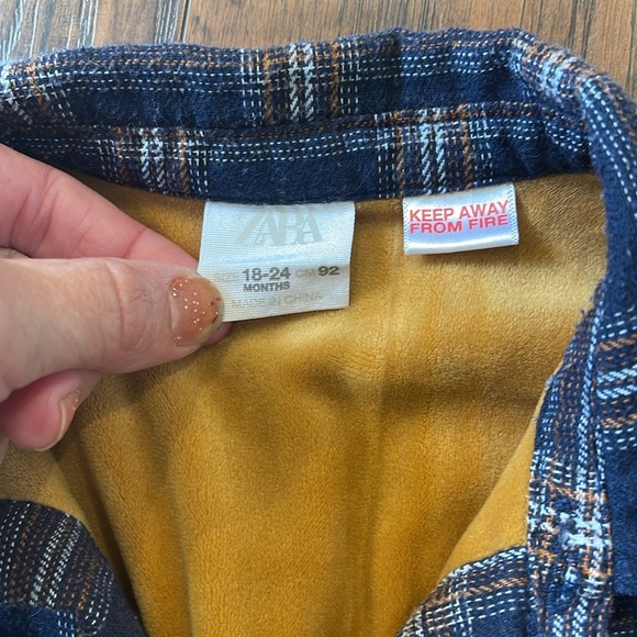 Zara Plaid Thick flannel Shacket 18/24 - Picture 2 of 3